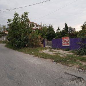 زمین مسکونی و تجاری